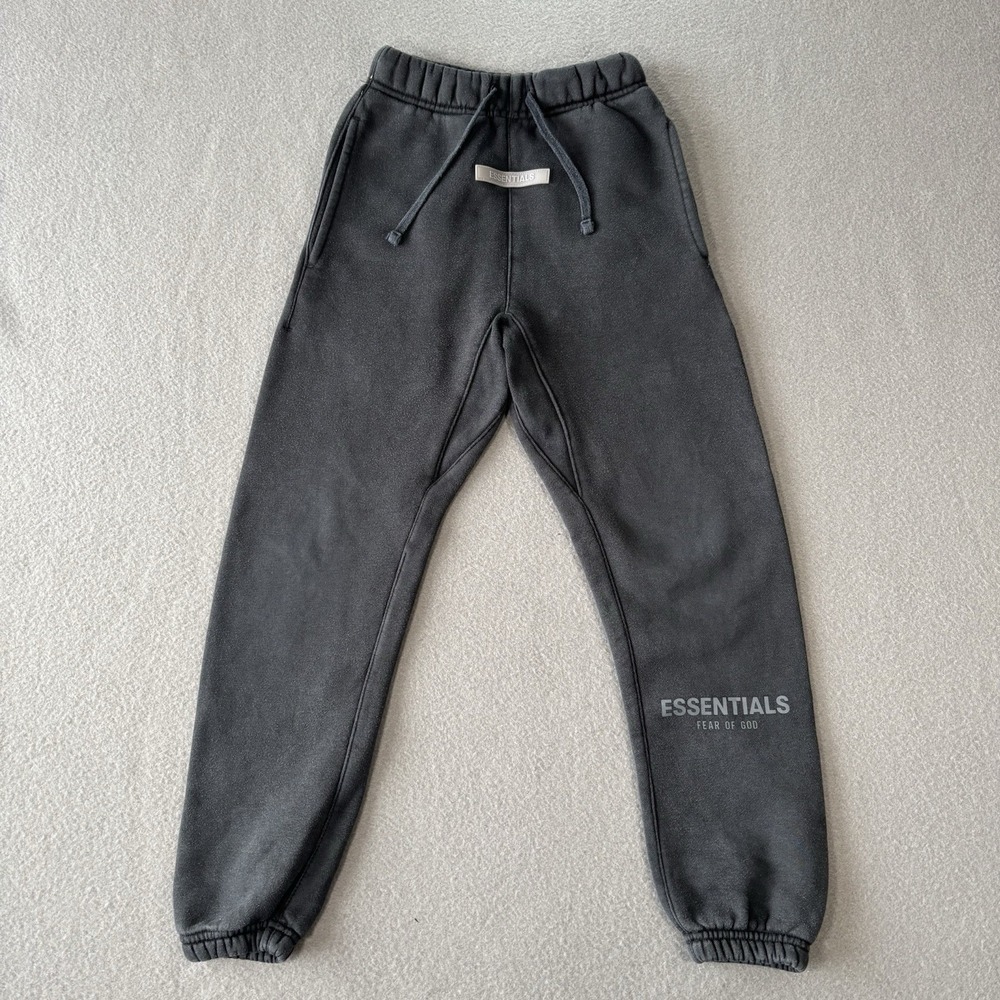 Fear Of God Essentials Heavyweight Sweatpants Joggers YOUTH Size S Black Lounge‎
